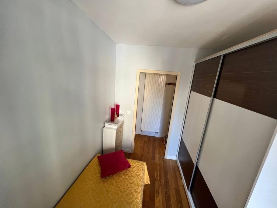Appartement « Le Jardin Du Luxembourg » Parigi Esterno foto